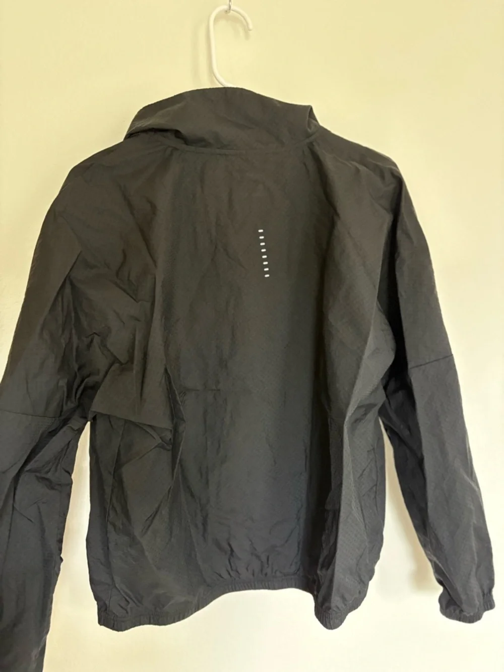 Nike Windbreaker - Picture 4 of 4